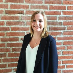carina study abroad help university