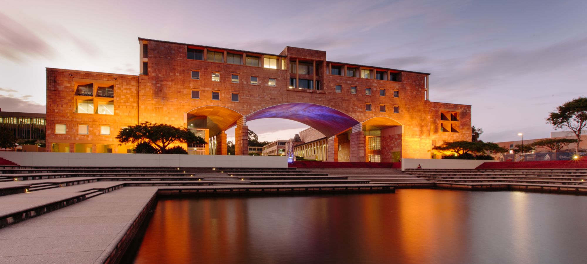 bond university