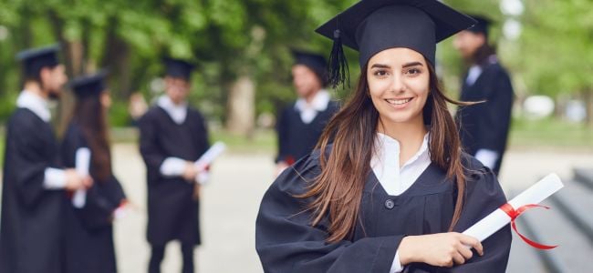 læs hel uddannelse i udlandet på universitet bachelor eller kandidat